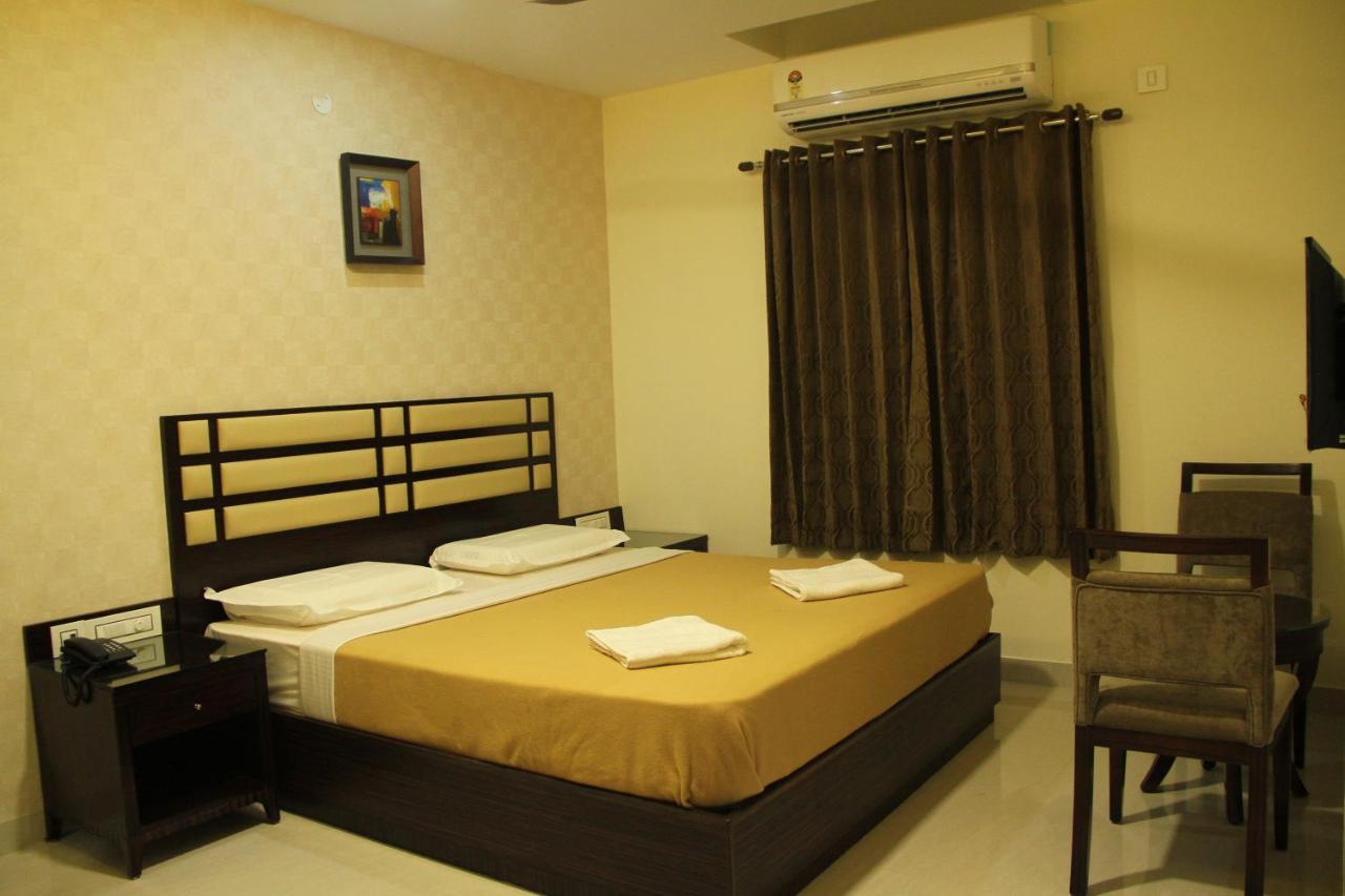 Hotel M.P Temples Inn Kumbakonam Exterior foto